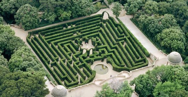 labyrinth-park