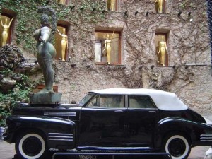 Dalí Cadillac Figueres Museum