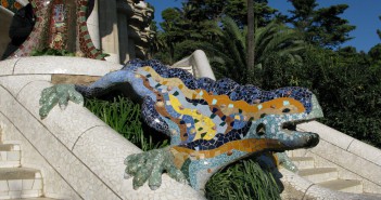 Two day route in Barcelona Gaudi Dragon Barcelona