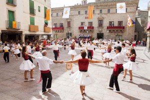 sardana catalan traditions catalonia dance barcelona catalunya sources photographic