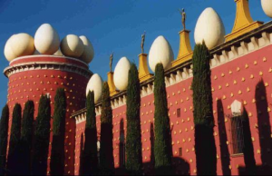 Dali Museum Figueres