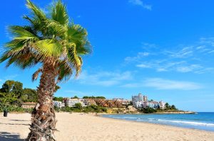 costa dorada beach