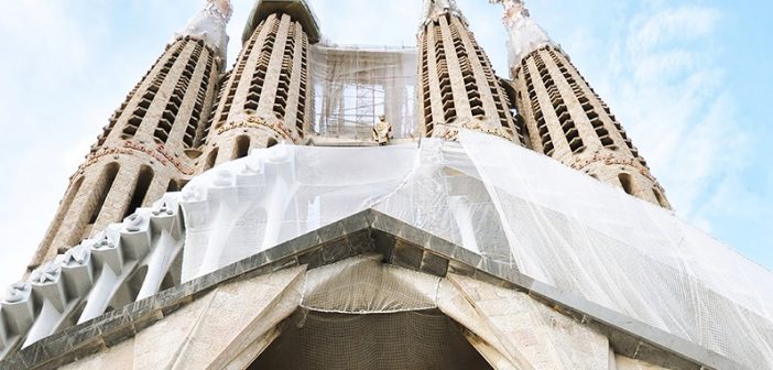 La Sagrada Familia (back)