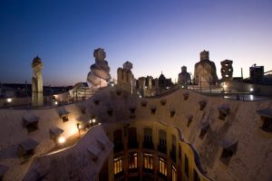 Gaudí's La Pedrera: The Origins (Night tour & Dinner)