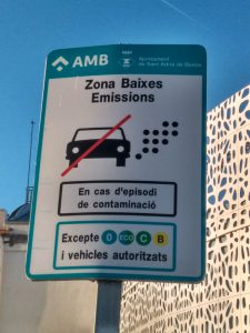 polluting vehicles in Barcelona